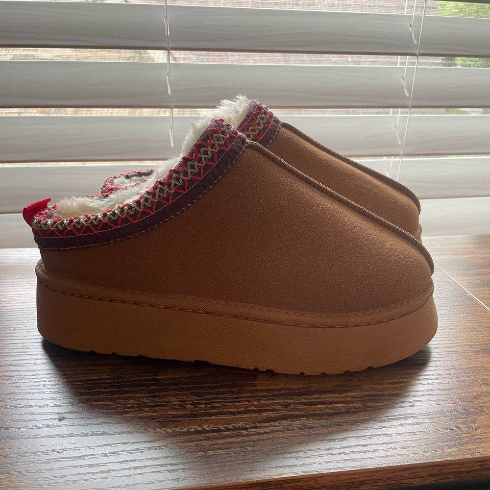 Brown Slip-On Slippers with Red Trim